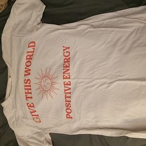 Women's medium graphic t-shirt